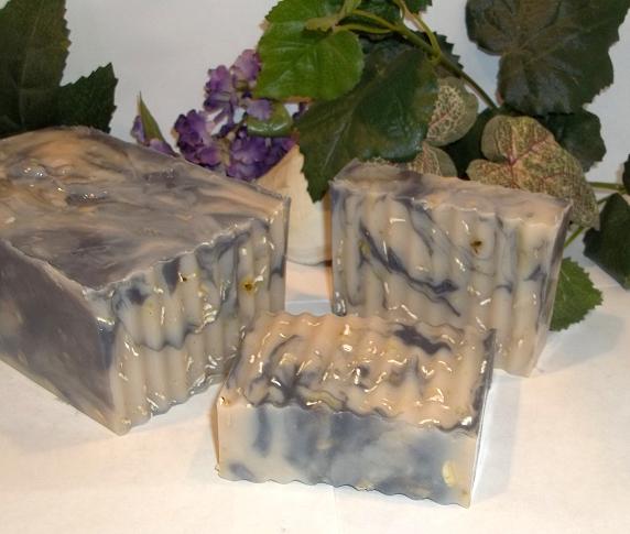 ITCH RELIEF- Jewelweed, Oatmeal & Activated Charcoal Itch Relief Soap-skin itch, jewelweed soap, itch relief, itch relief soap, poison ivy soap, poison ivy relief, anti itch soap, poison ivy relief, itch soap, anti itch, jewelweed anti itch, jewelweed  charcoal 